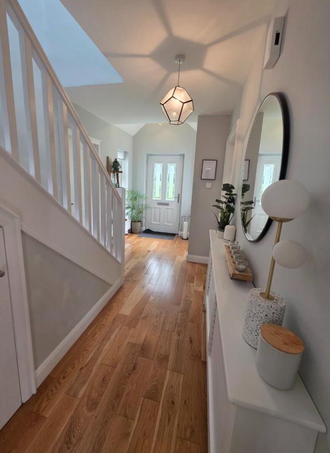 10 Novally Road