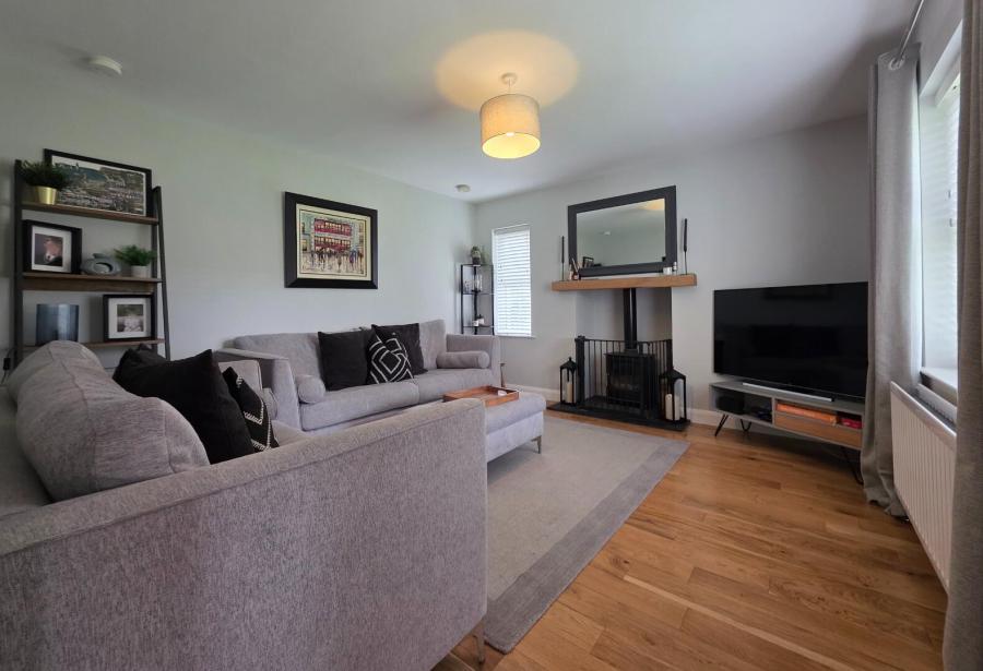 10 Novally Road