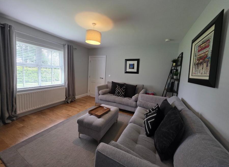 10 Novally Road