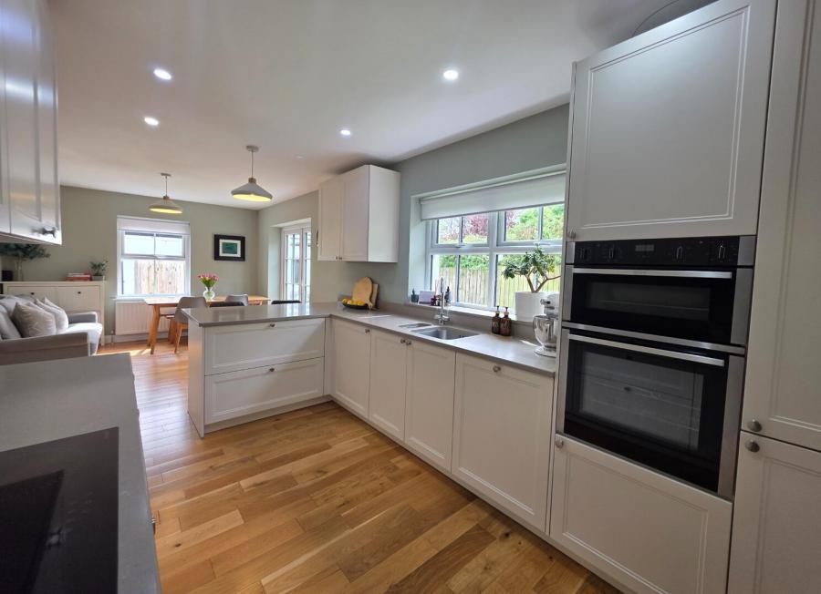 10 Novally Road