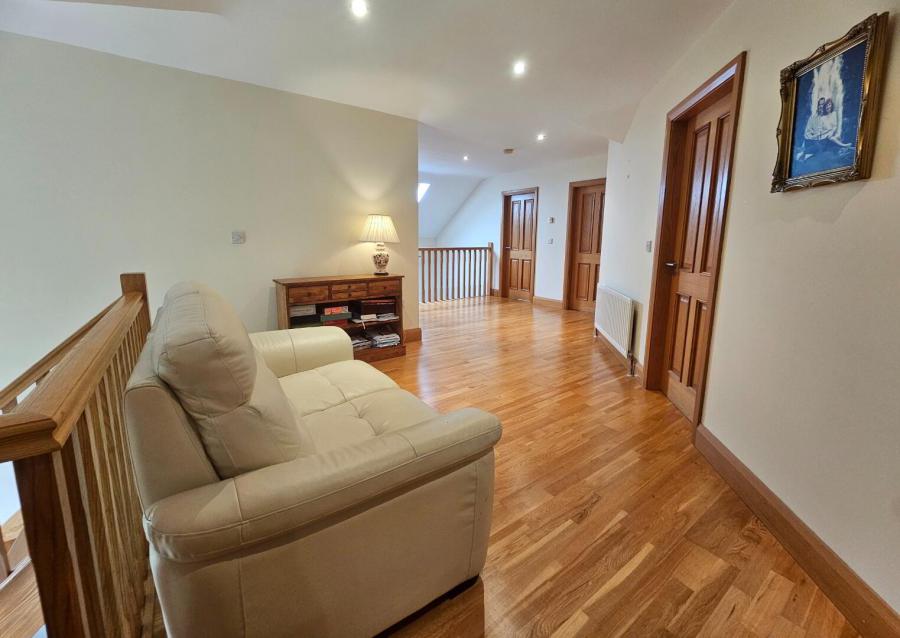 Glebe Manor, 43 Glebe Road
