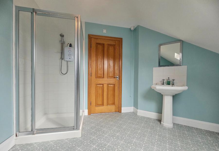 'Glebe Manor', 43 Glebe Road 'Glebe Manor', 43 Glebe Road