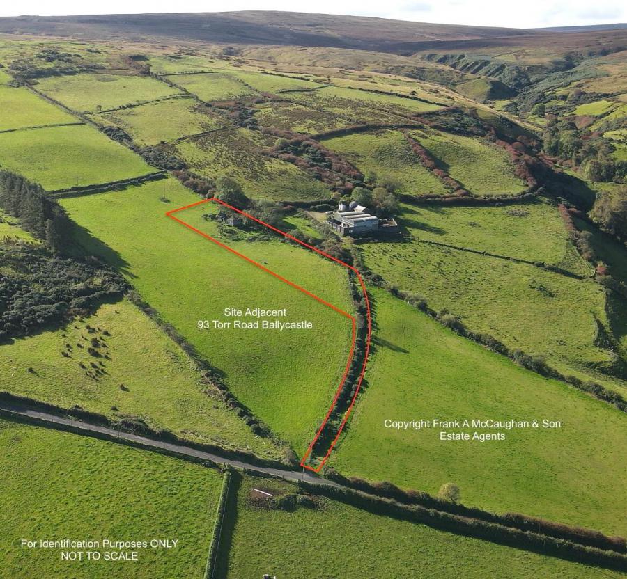 Building Site Ajacent 142m West Of, 93 Torr Road