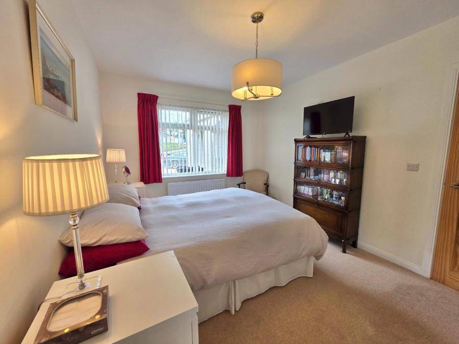 40 Rathlin Road