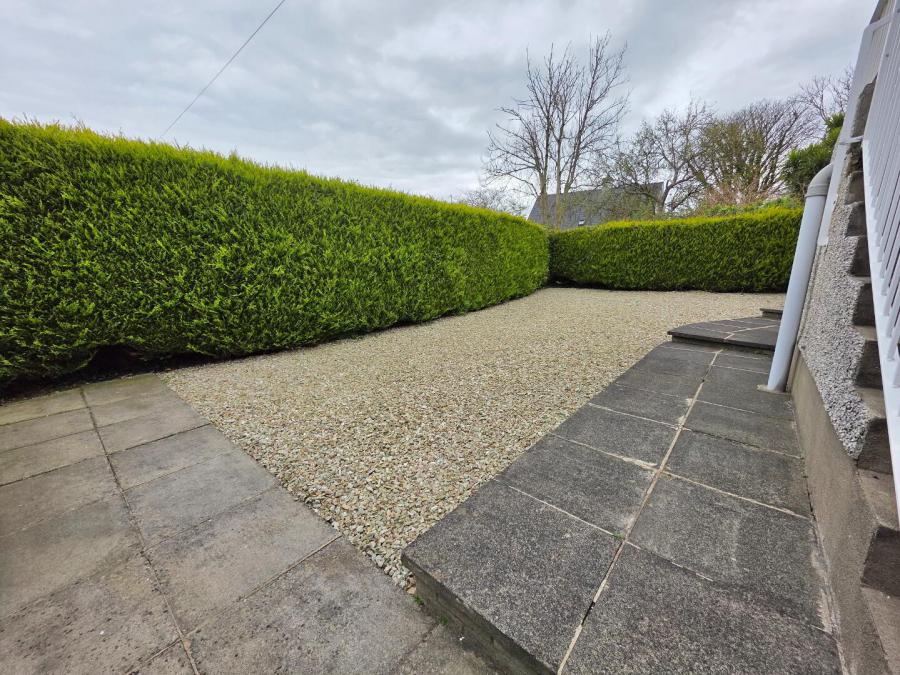 40 Rathlin Road