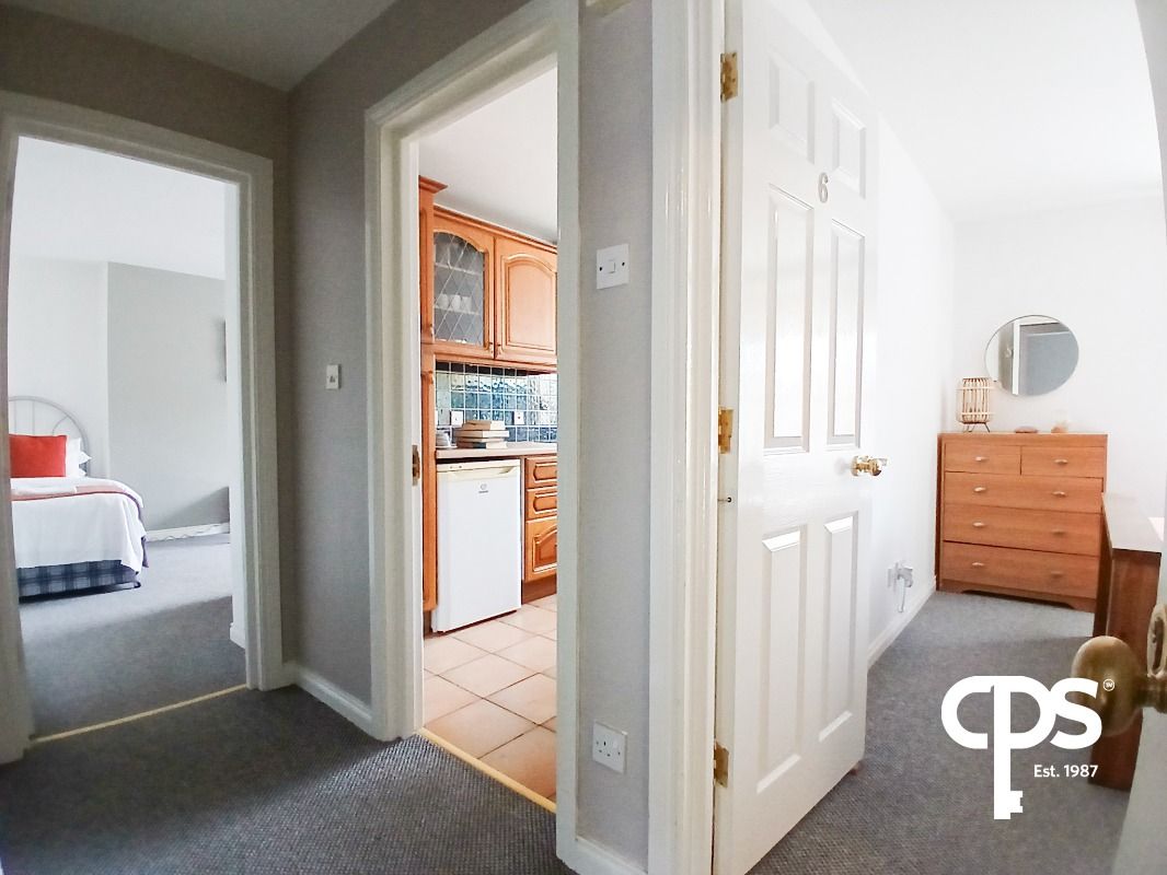 Apt 5 No.3 Seven Houses