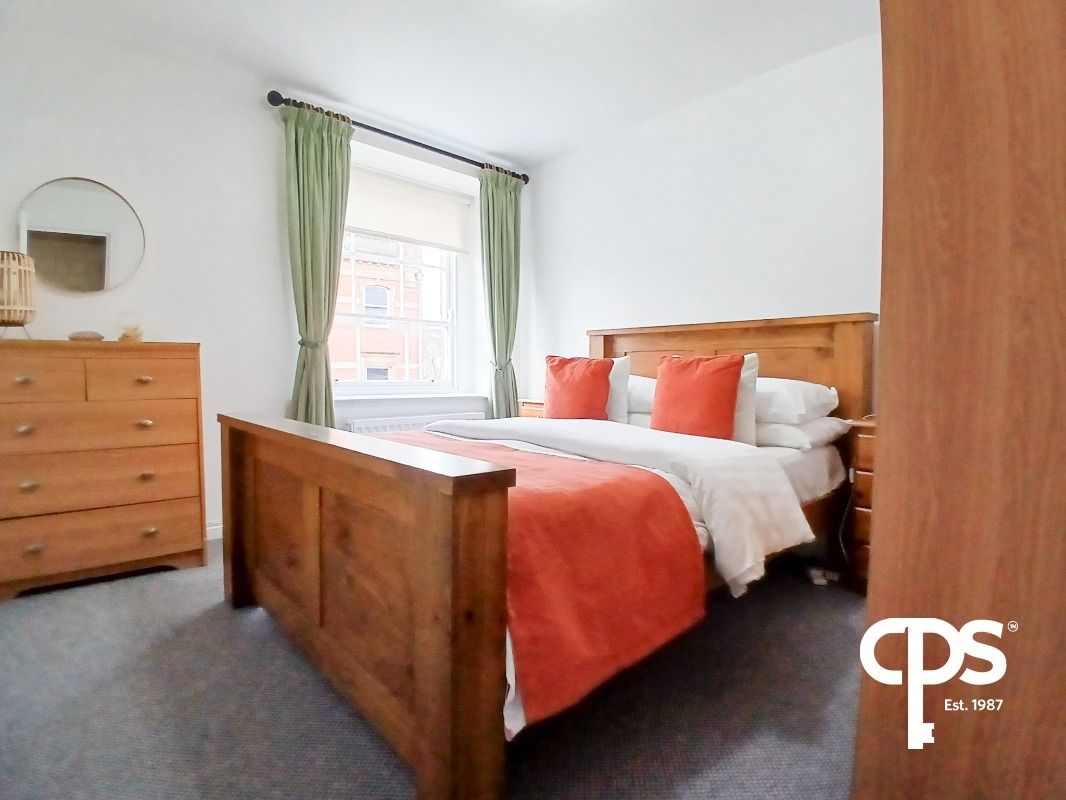 Apt 5 No.3 Seven Houses