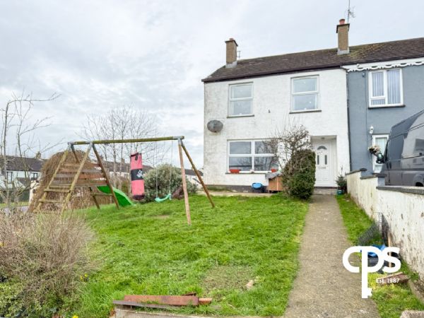 32 Mullacreevie Park