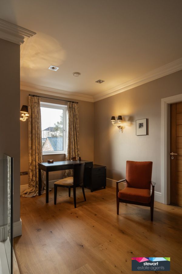 The Croft, 8a Waringfield Park