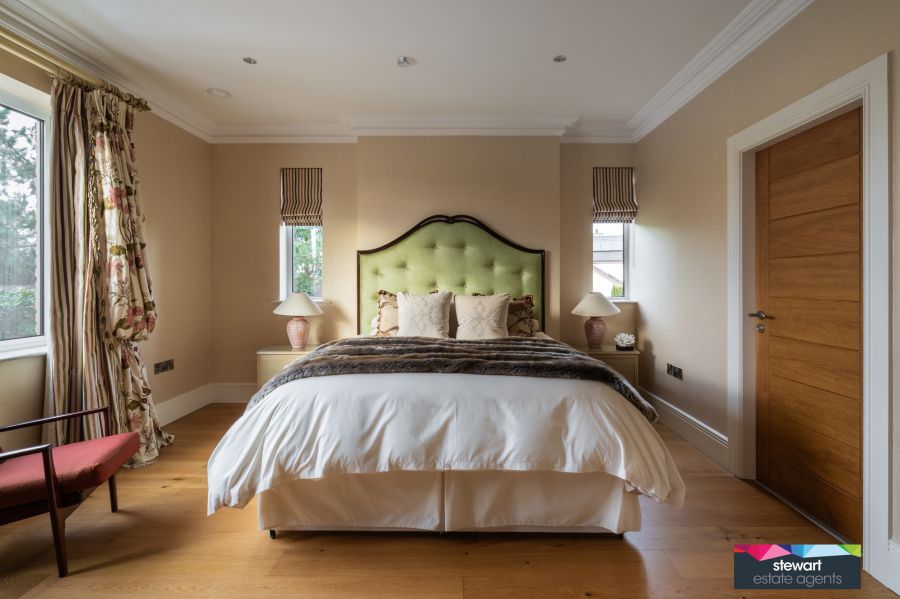 The Croft, 8a Waringfield Park