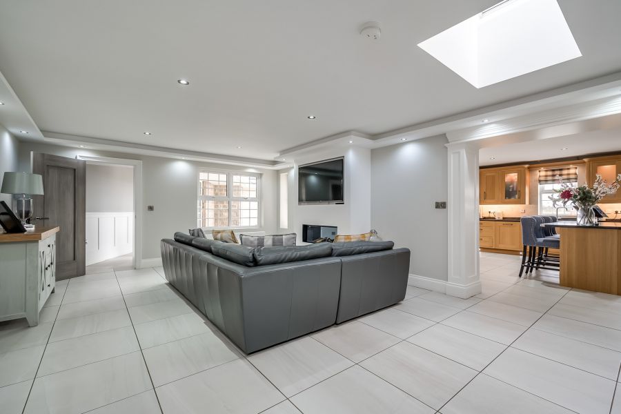 5 Damhead Road