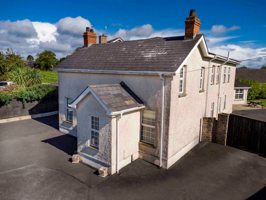5 Damhead Road