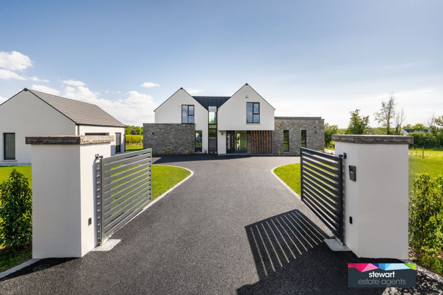 Bracken Hill Lower Ballinderry Road, ballinderry upper, BT28 2JB