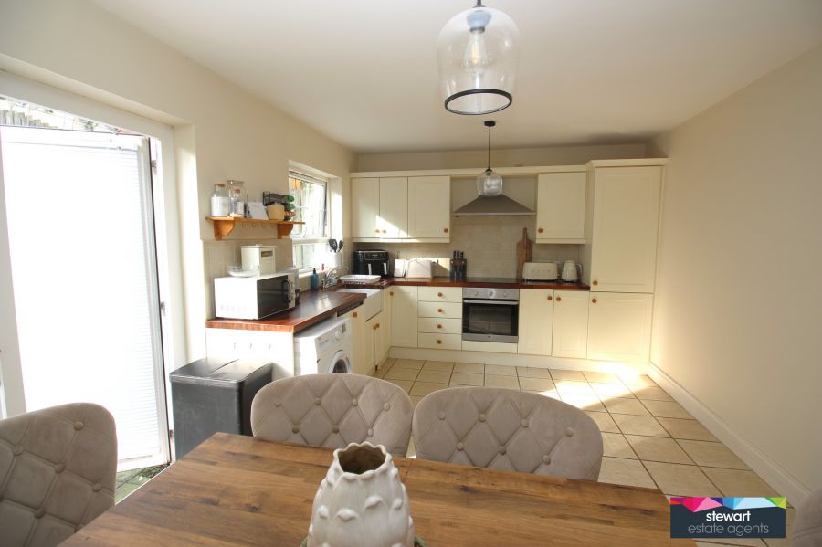 53 Glebe Gardens