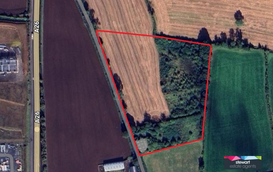 Building Site With Fpp, Lands And Yard Hammond Road