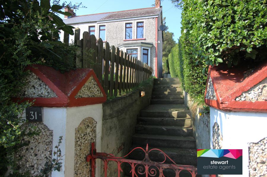 31 Hillsborough Road