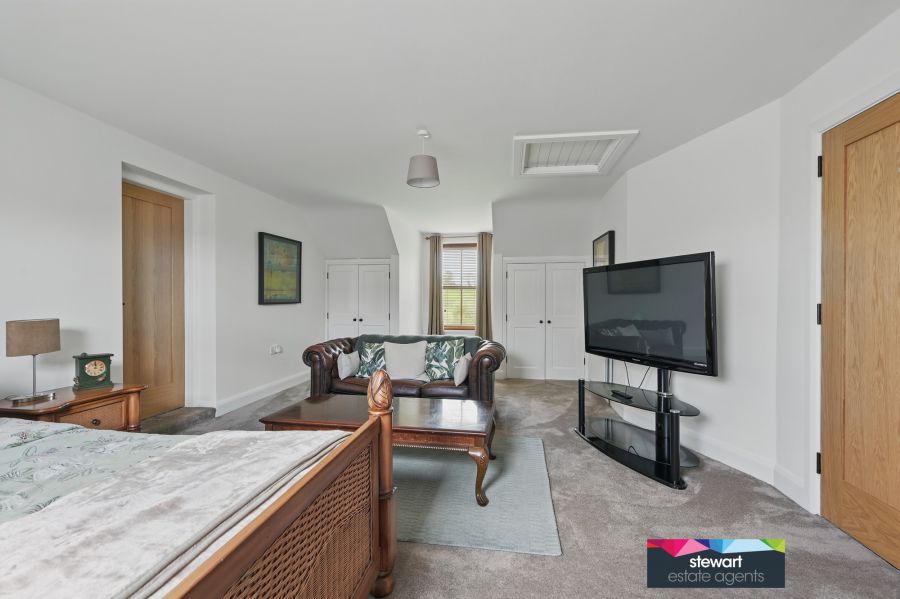 3 Kinallen Road