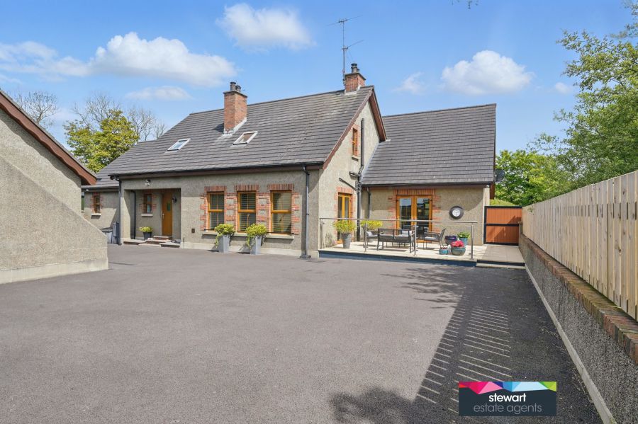 3 Kinallen Road