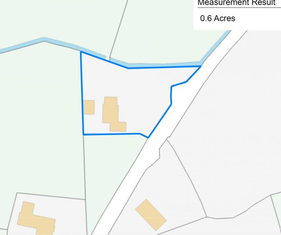 Country house with paddock, 3 Kinallen Road