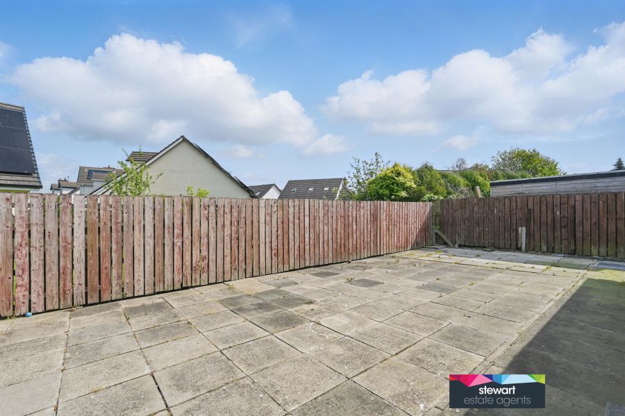 3 Edenview Way