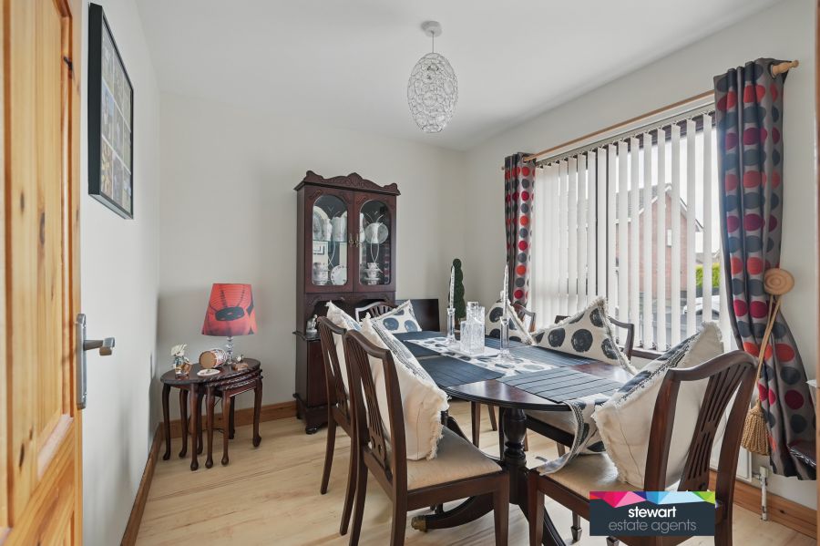 3 Edenview Way