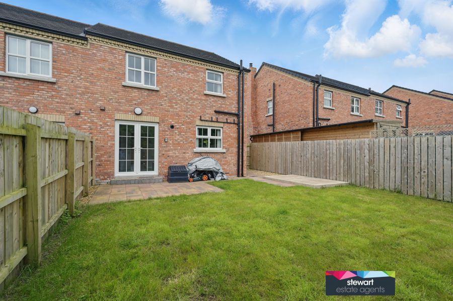 14 Glebe Close