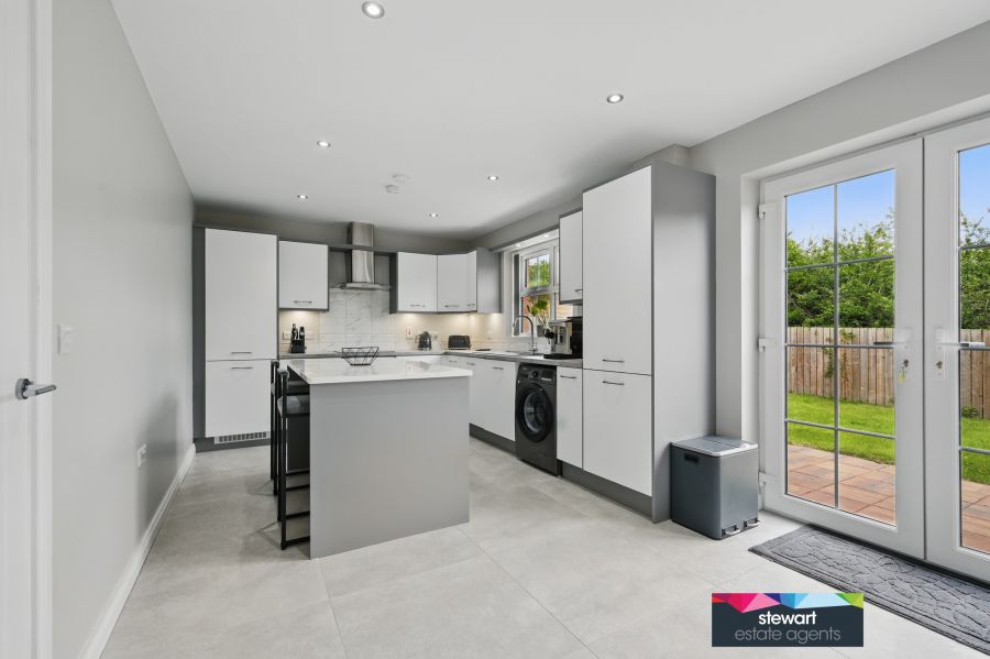 14 Glebe Close