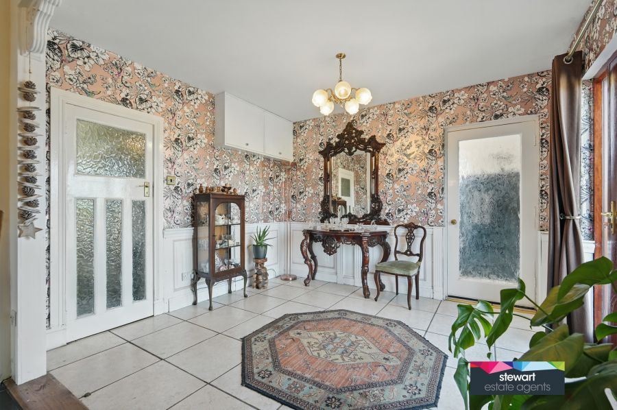 30 Lower Ballinderry Road
