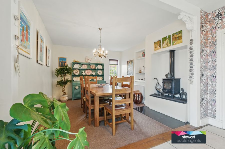 30 Lower Ballinderry Road