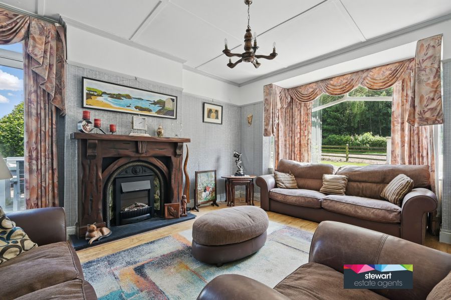 30 Lower Ballinderry Road