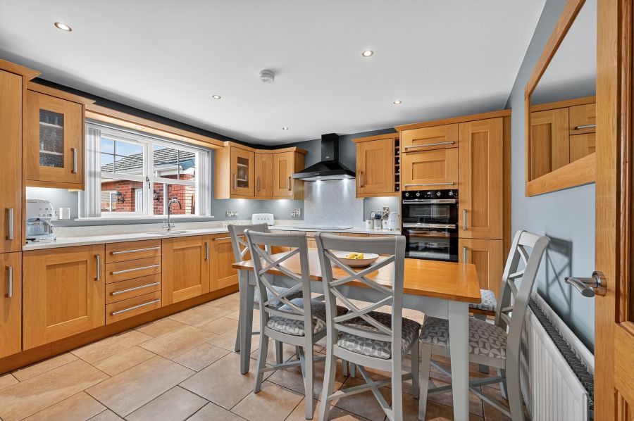 4 Windsor Hill