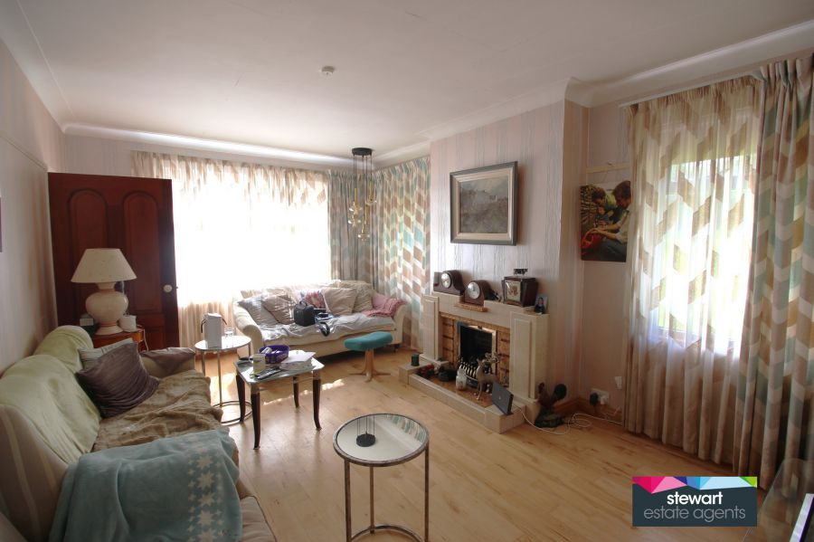 16 Clarehill Road