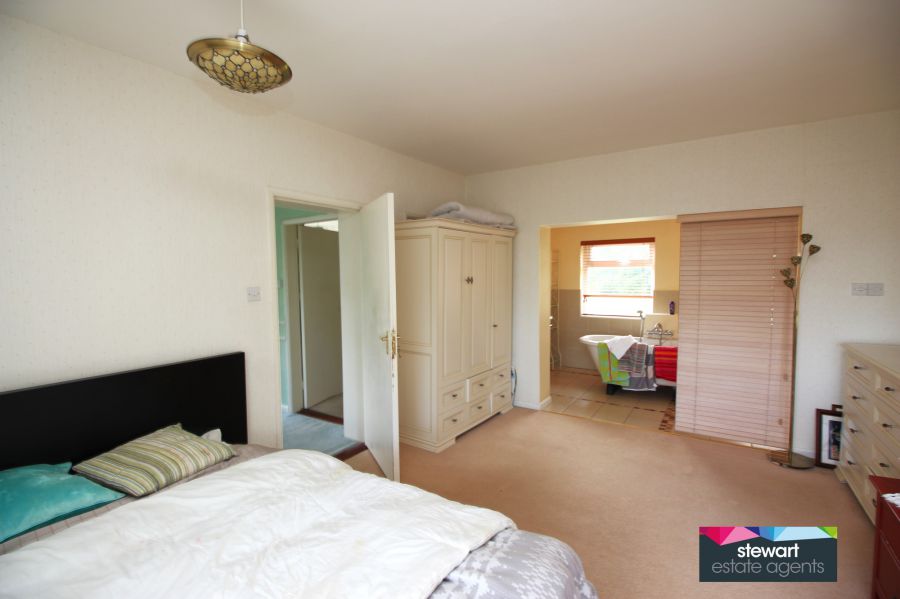 16 Clarehill Road