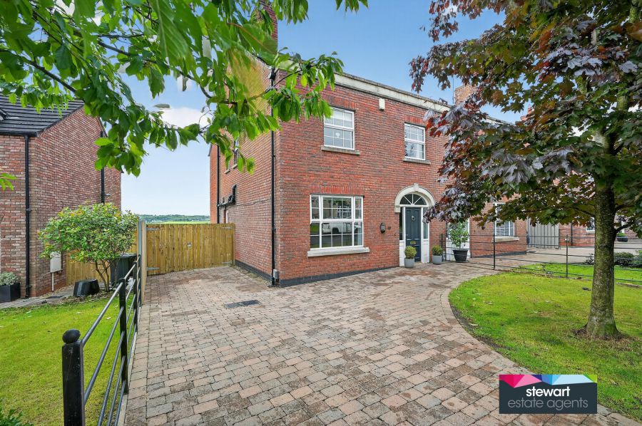 78 Glebe Gardens