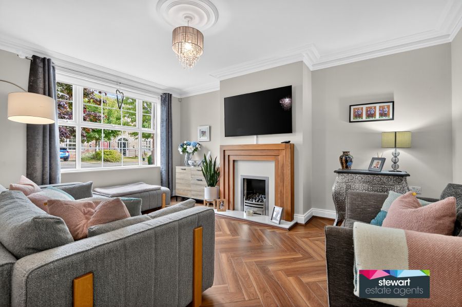 78 Glebe Gardens