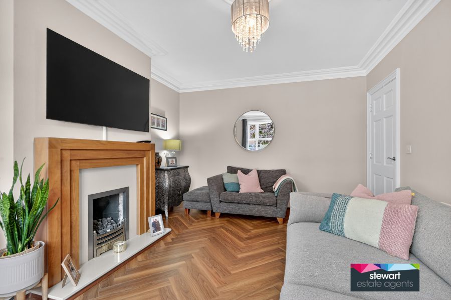 78 Glebe Gardens