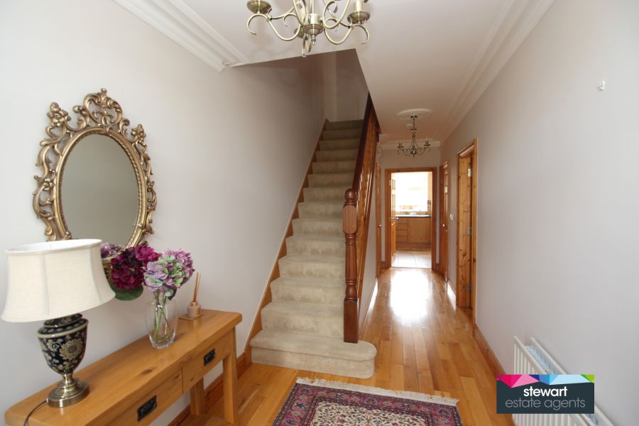 27 Glebe Park
