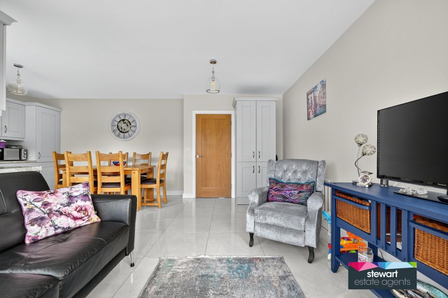 43 Hazelgrove Avenue