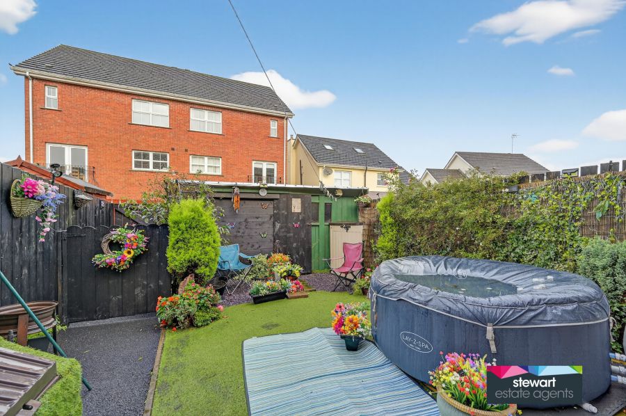 11 Ballynadrone Meadows