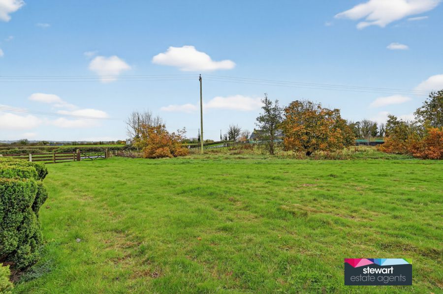 4a Chestnut Hill Road