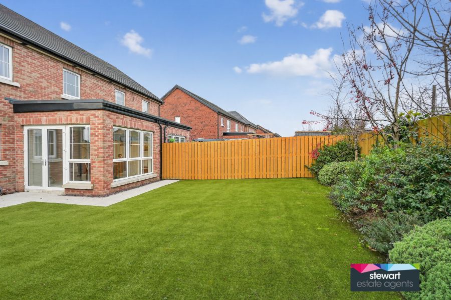 59 Magherahinch Road