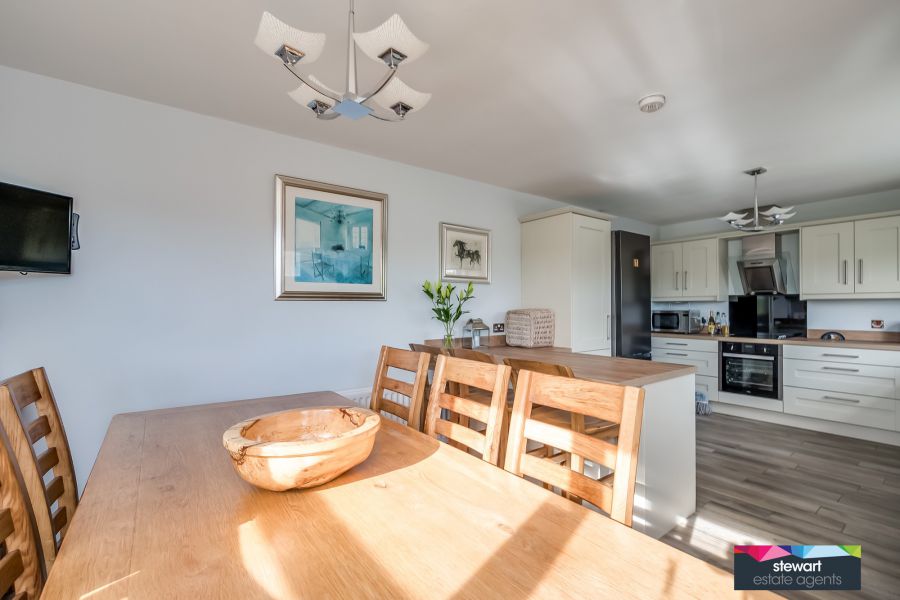 17 Lower Ballinderry Road