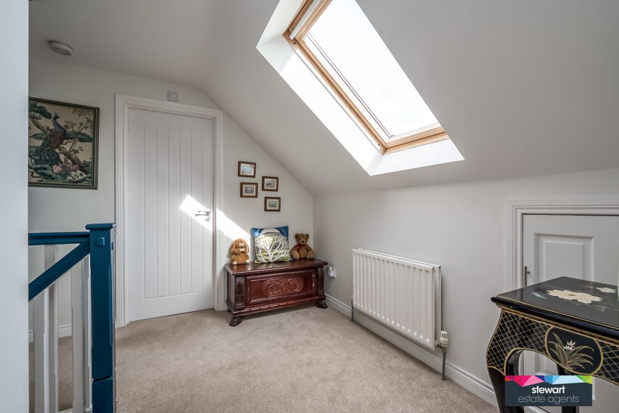 17 Lower Ballinderry Road