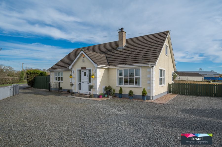 17 Lower Ballinderry Road