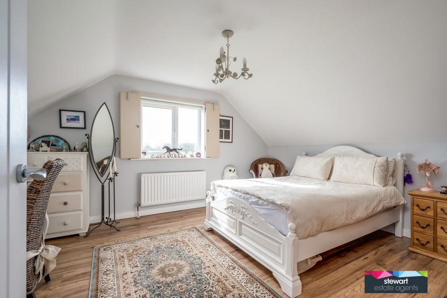 17 Lower Ballinderry Road