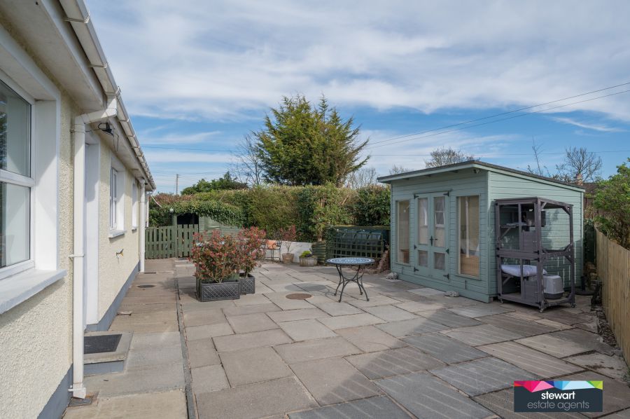 17 Lower Ballinderry Road