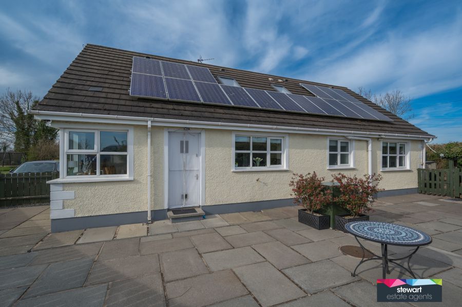 17 Lower Ballinderry Road