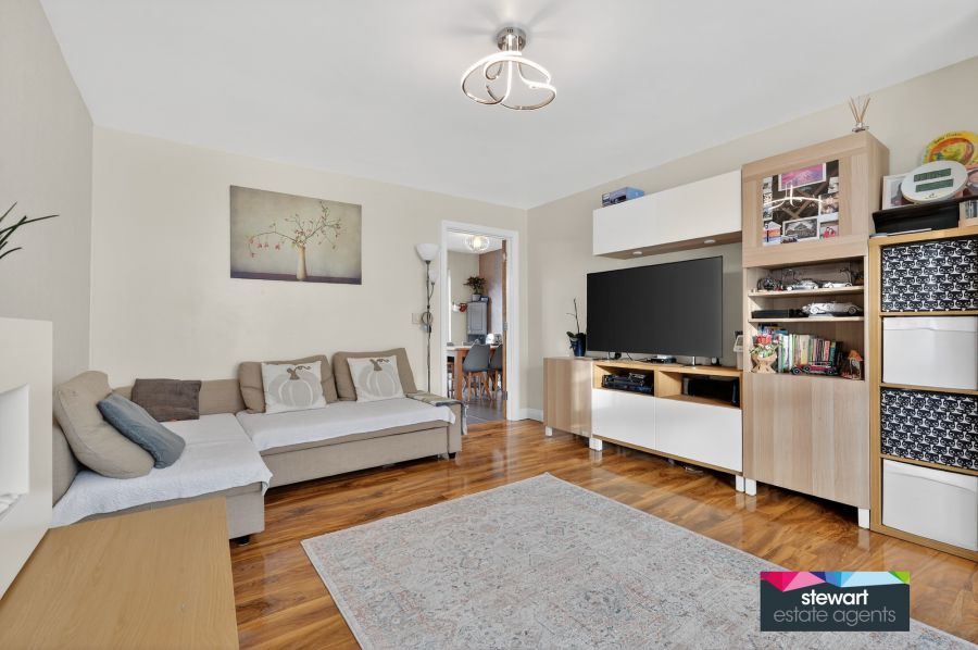 48 Sir Richard Wallace Road