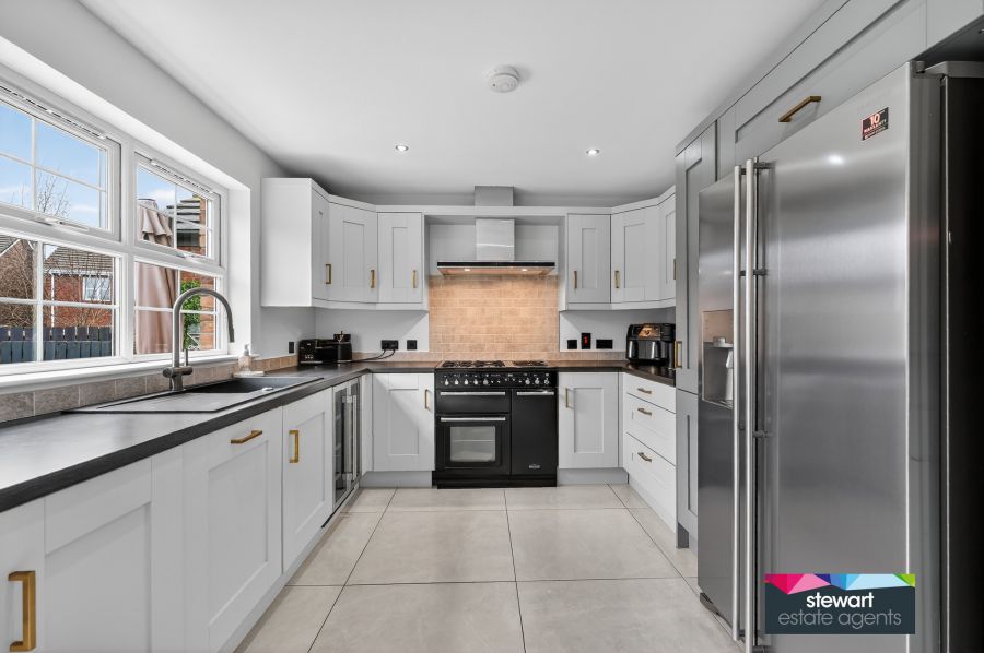 76 Wellington Park Drive