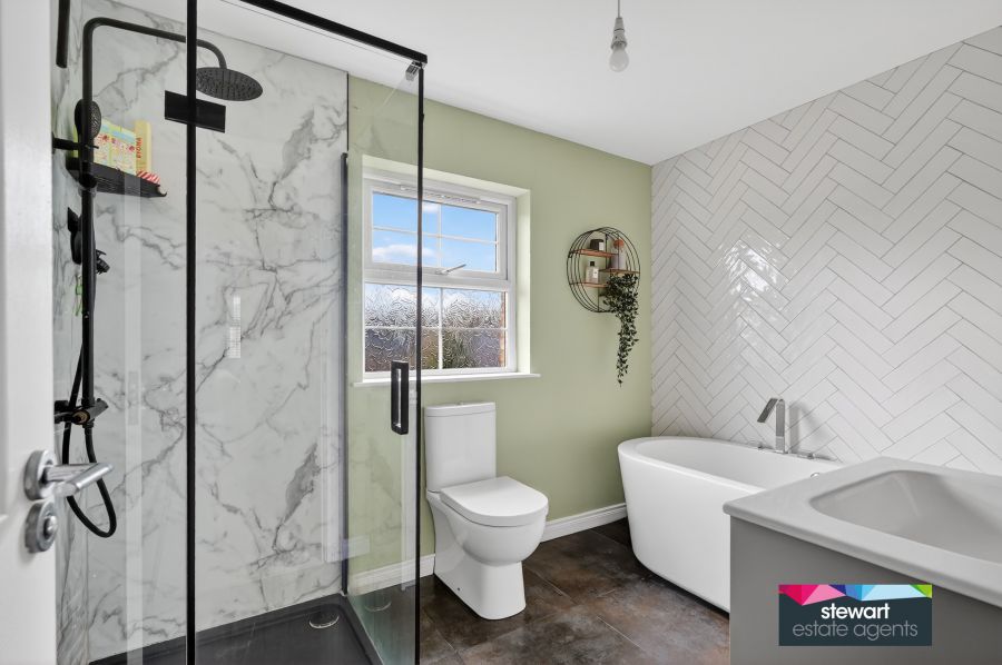 76 Wellington Park Drive